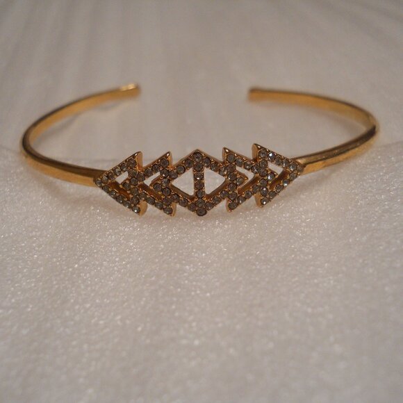 Stella & Dot - Cuff Bracelet   12-30 - Picture 1 of 3